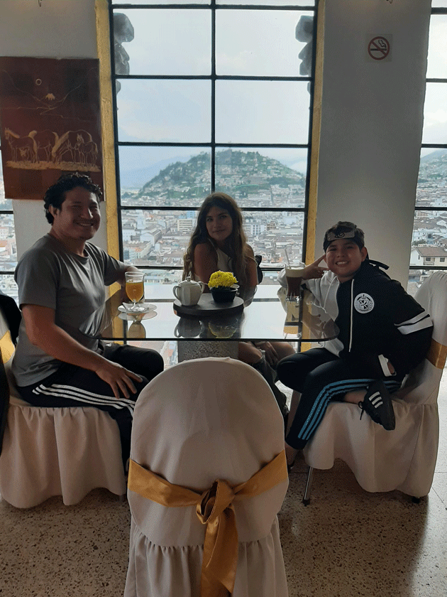 vista desde Cafeteria Torre Vlass en la Basilica del Voto Nacional